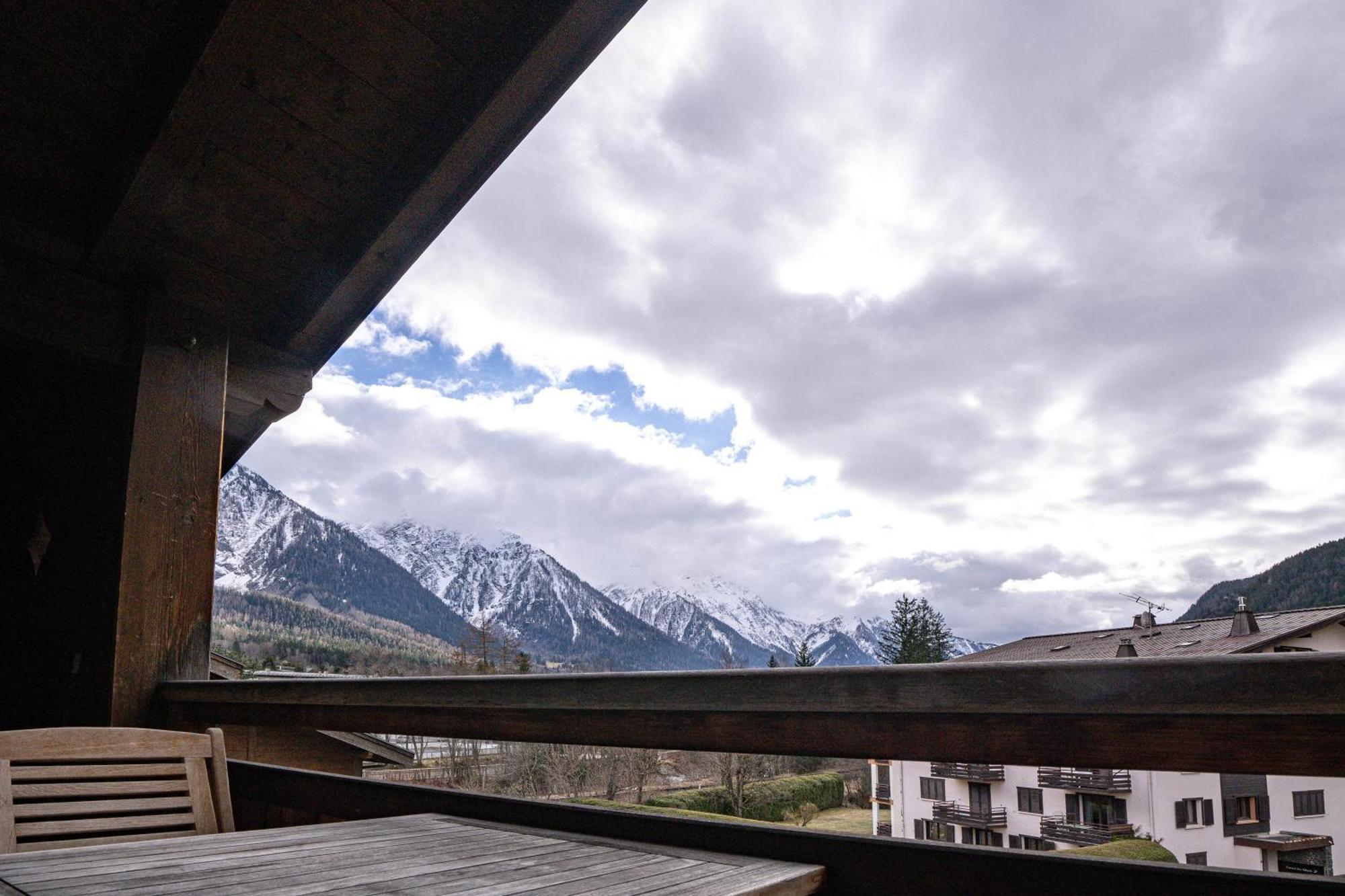 Apartment Capucin - A 3 Bedroom Chamonix Mountain Loft Dış mekan fotoğraf