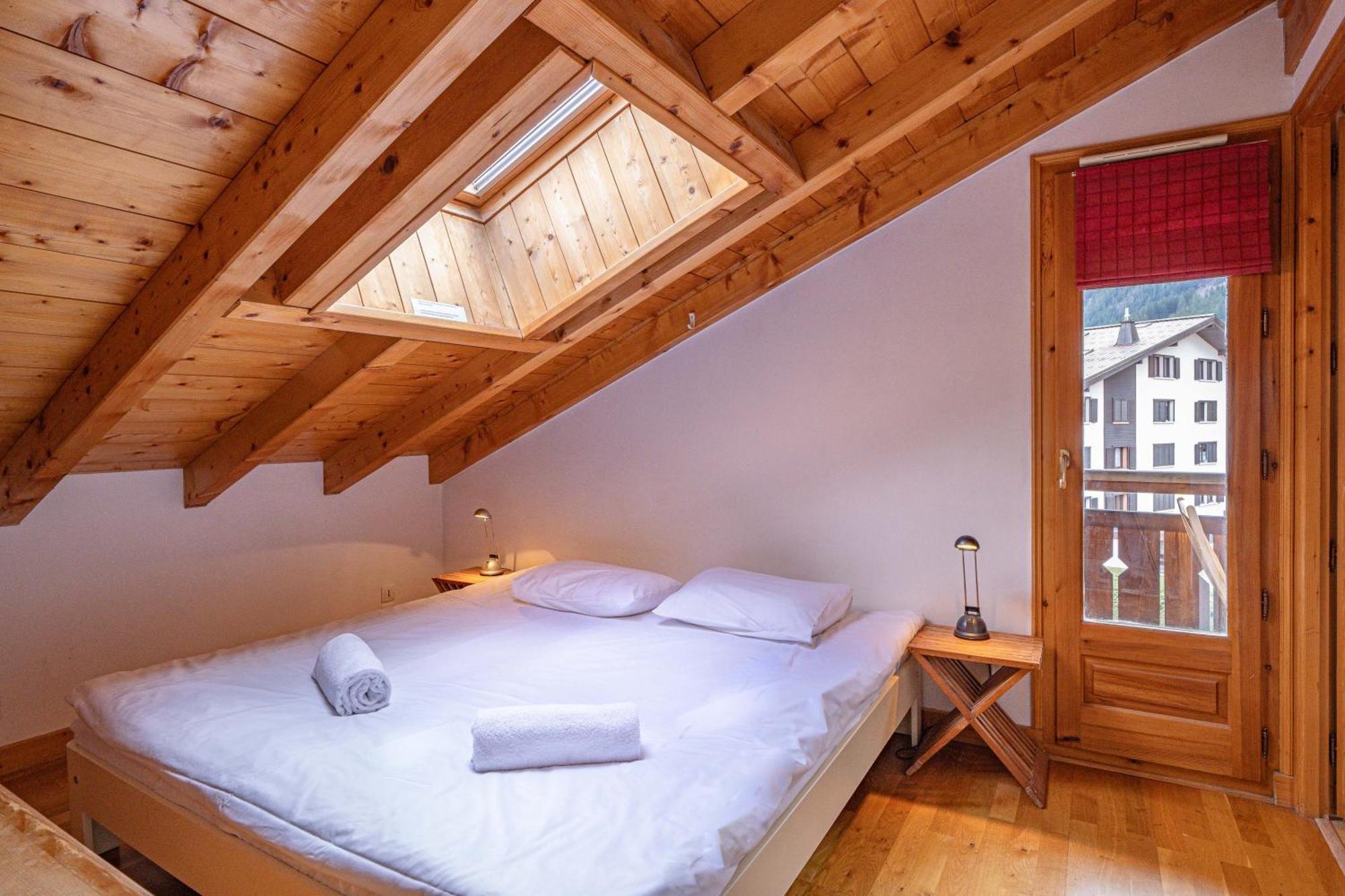 Apartment Capucin - A 3 Bedroom Chamonix Mountain Loft Dış mekan fotoğraf