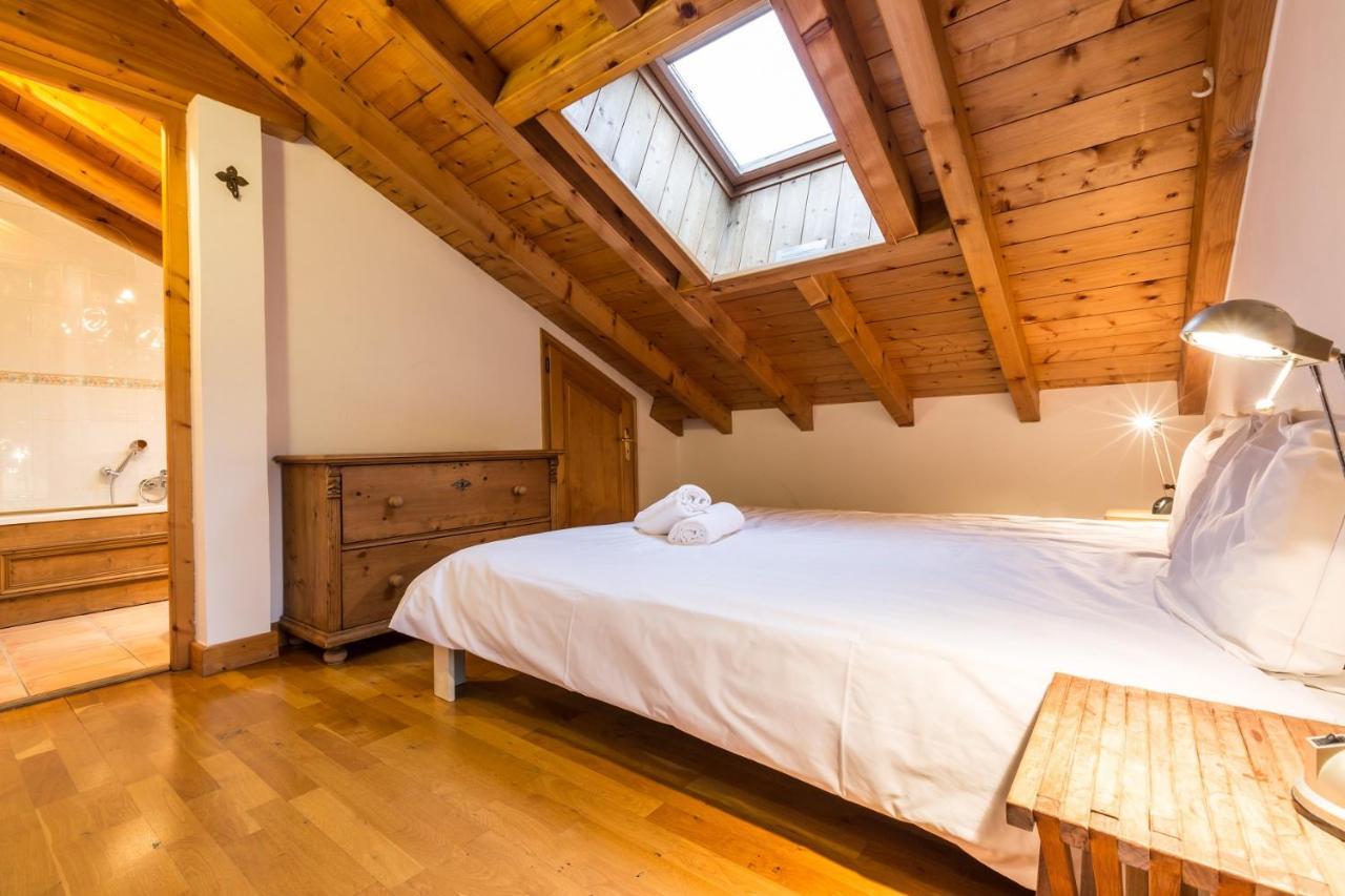 Apartment Capucin - A 3 Bedroom Chamonix Mountain Loft Dış mekan fotoğraf